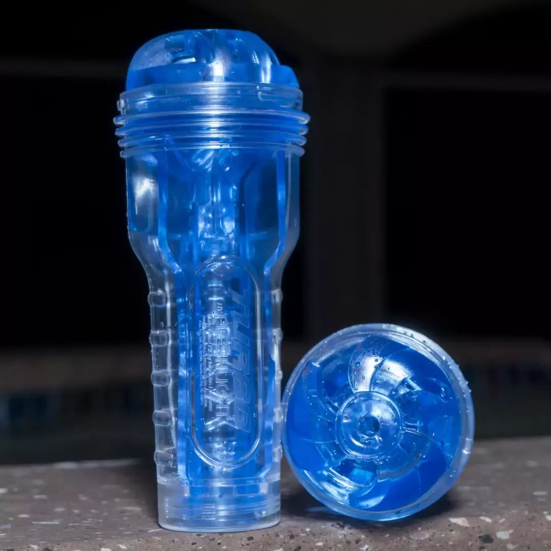 Fleshlight Turbo Thrust intymus prietaisas su triguba įvedimo sistema, skaidrus