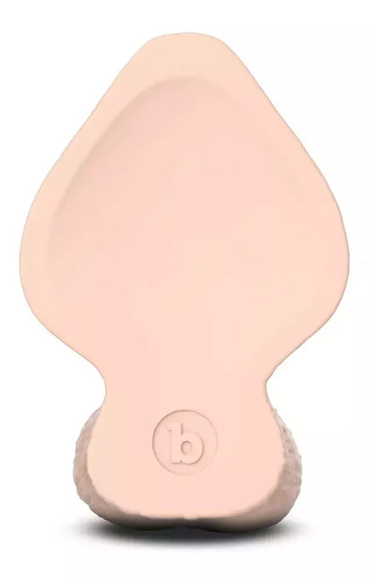„b-Vibe Slipskin“ 17,8 cm silikoninis modelis su siurbtuku, „Cream“