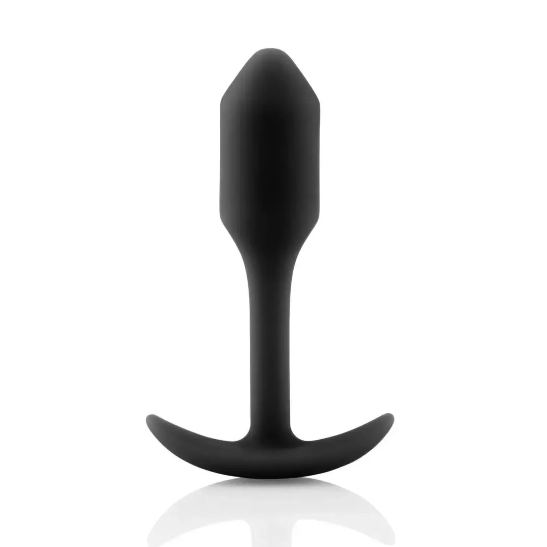b-Vibe Snug Plug 1 Black – kompaktiškas, svorį turintis silikoninis intymus kaištis