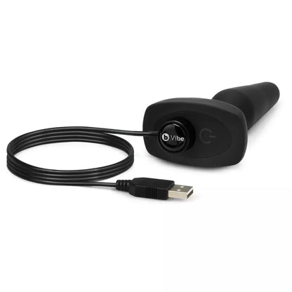 b-Vibe Trio Plug Black – vidutinio dydžio intymi sistema, 3 varikliukai, nuotolinio valdymo pultas