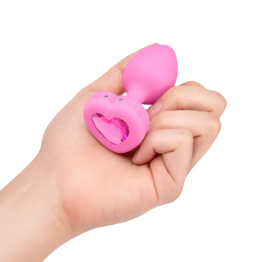 b-Vibe Vibrating Heart Plug S/M Pink - Nuotolinis valdymas, 15 režimų