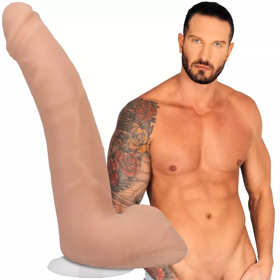 Doc Johnson Quinton James ULTRASKYN 24 cm anatominis modelis su siurbtuku