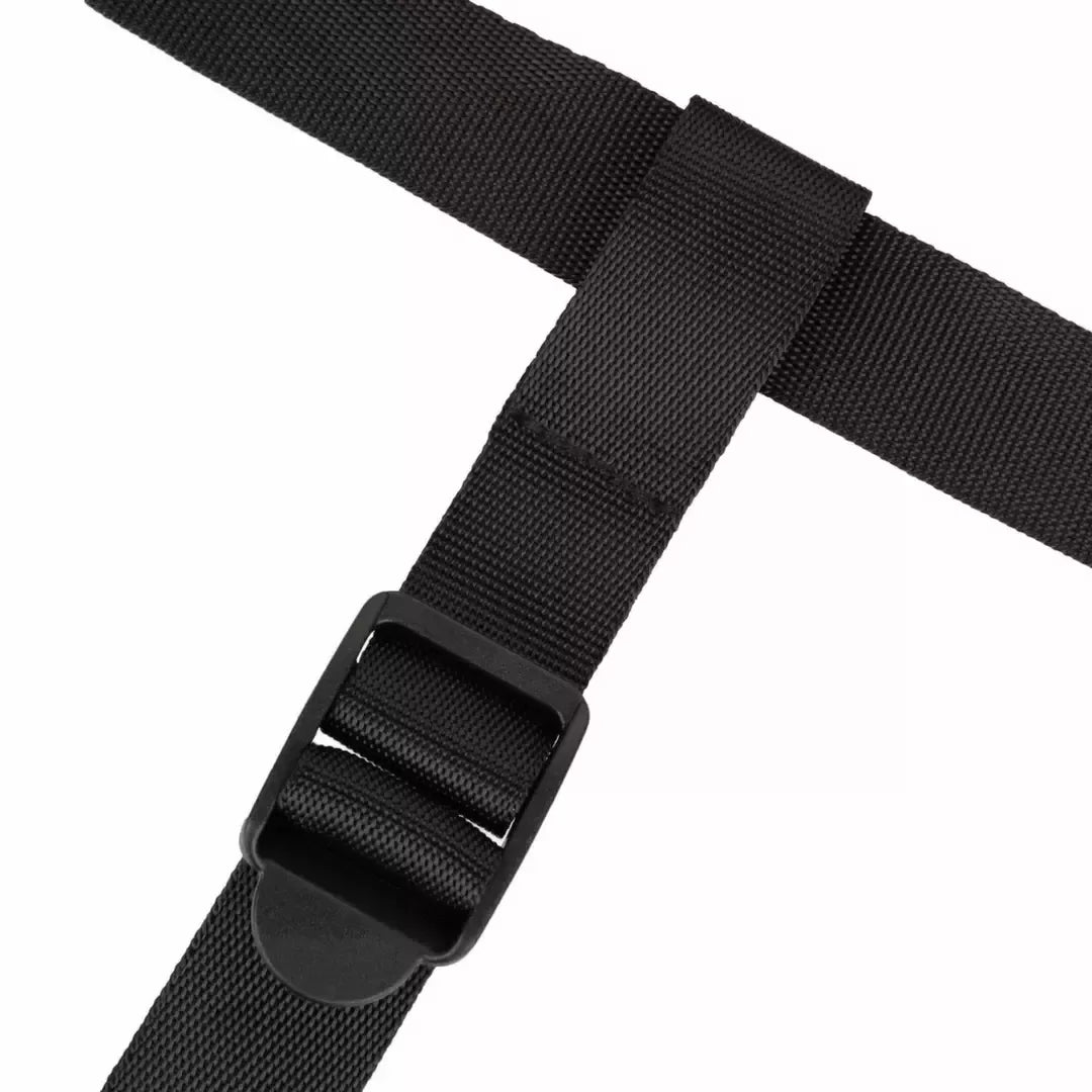 EasyToys silikoninė „strap-on“ sistema – reguliuojami diržai ir lenktas modelis, juoda
