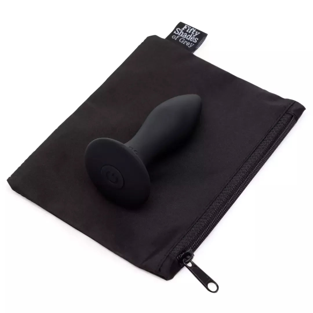 Fifty Shades of Grey Sensation vibruojantis kaištis, juodas silikonas, USB, kompaktiškas