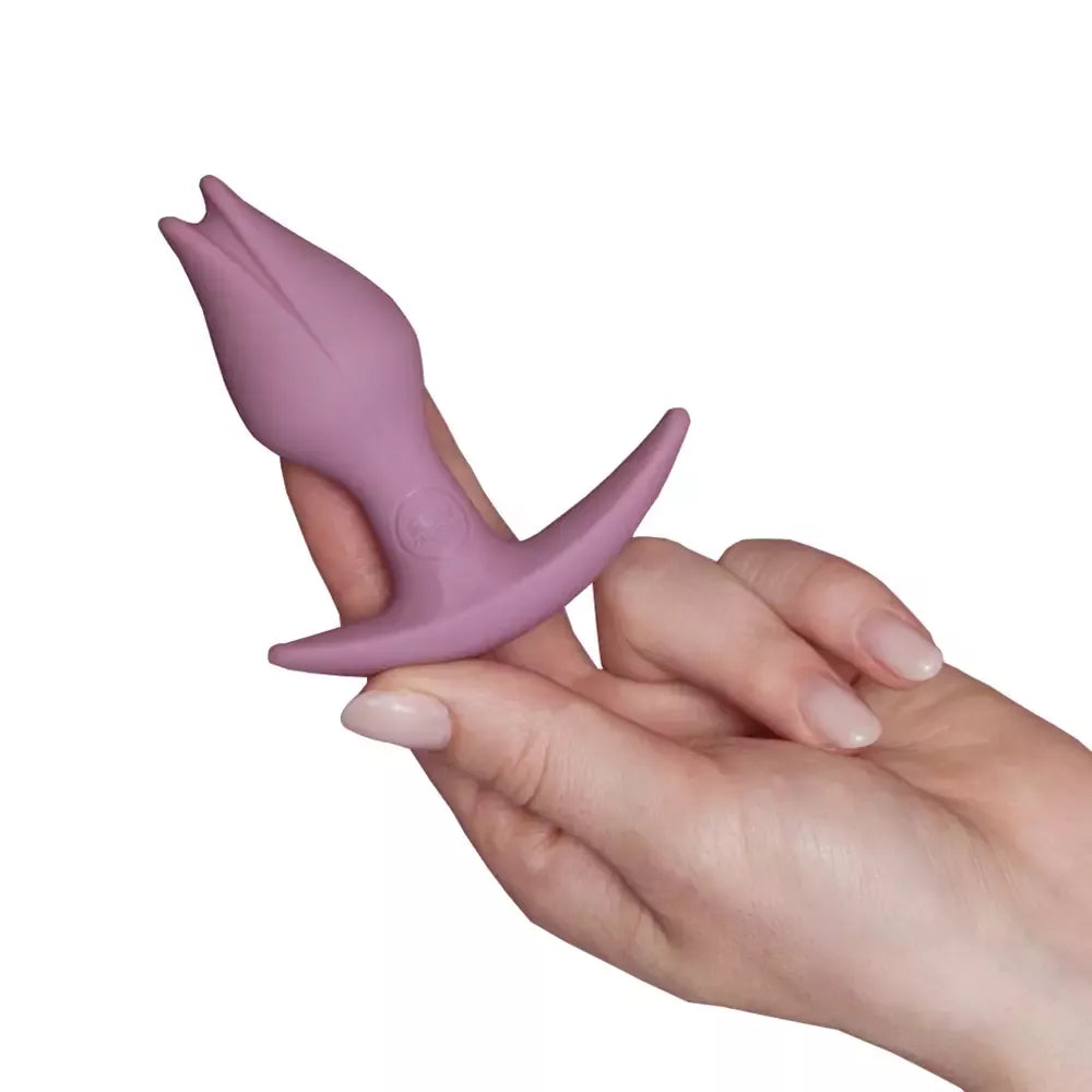 Fun Factory Bootie Fem Rose – anatomine silikoninis kamštis patogumui ir tinkamumui