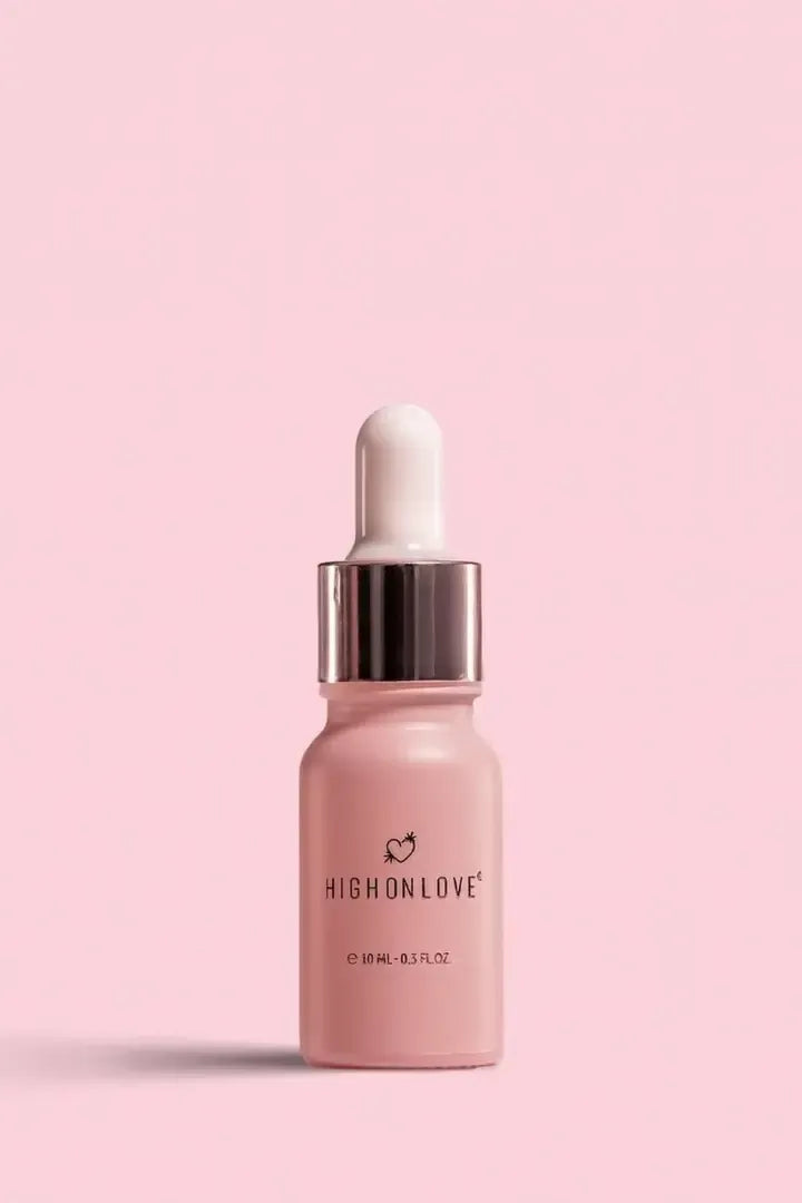 HighOnLove Mini Sensual Stimulating Oil 10 ml – jaudinantis aliejus su kanapių sėklų aliejumi, kelioninis dydis