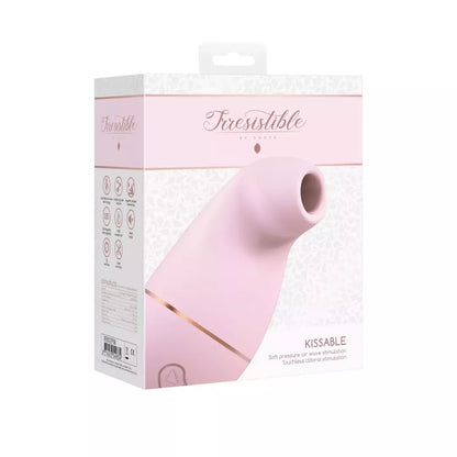 Intymus vibratorius „Irresistible by Shots Kissable“ su „Airwave“ technologija – atsparus vandeniui, silikoninis, USB