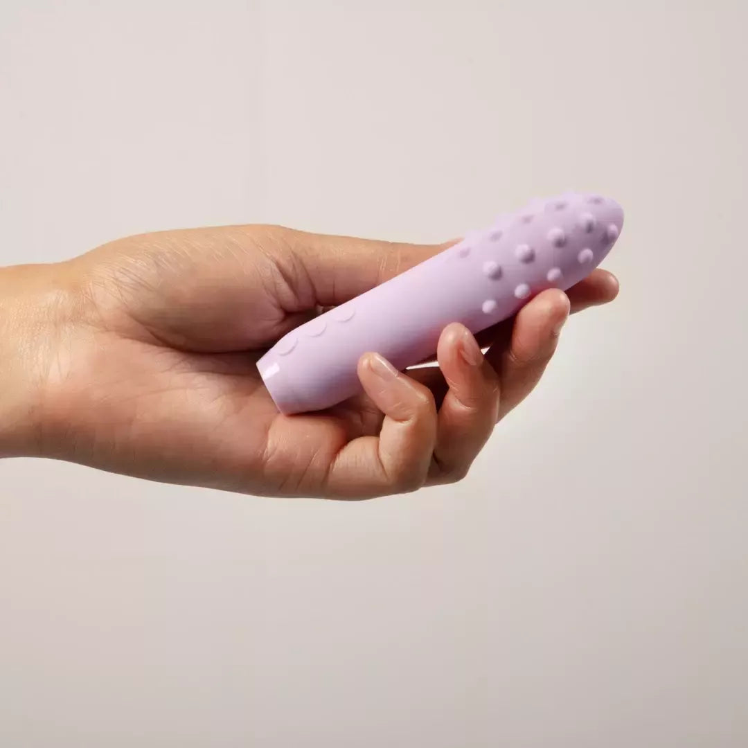 Je Joue Duet Lilac daugiafunkcis kompaktiškas vibratorius, įkraunamas per USB