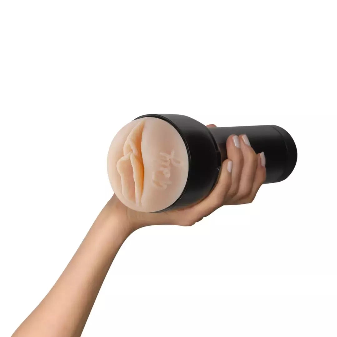 Kiiroo Feel Molly Stewart Black – anatominė mova, skirta Keon ir PowerBlow