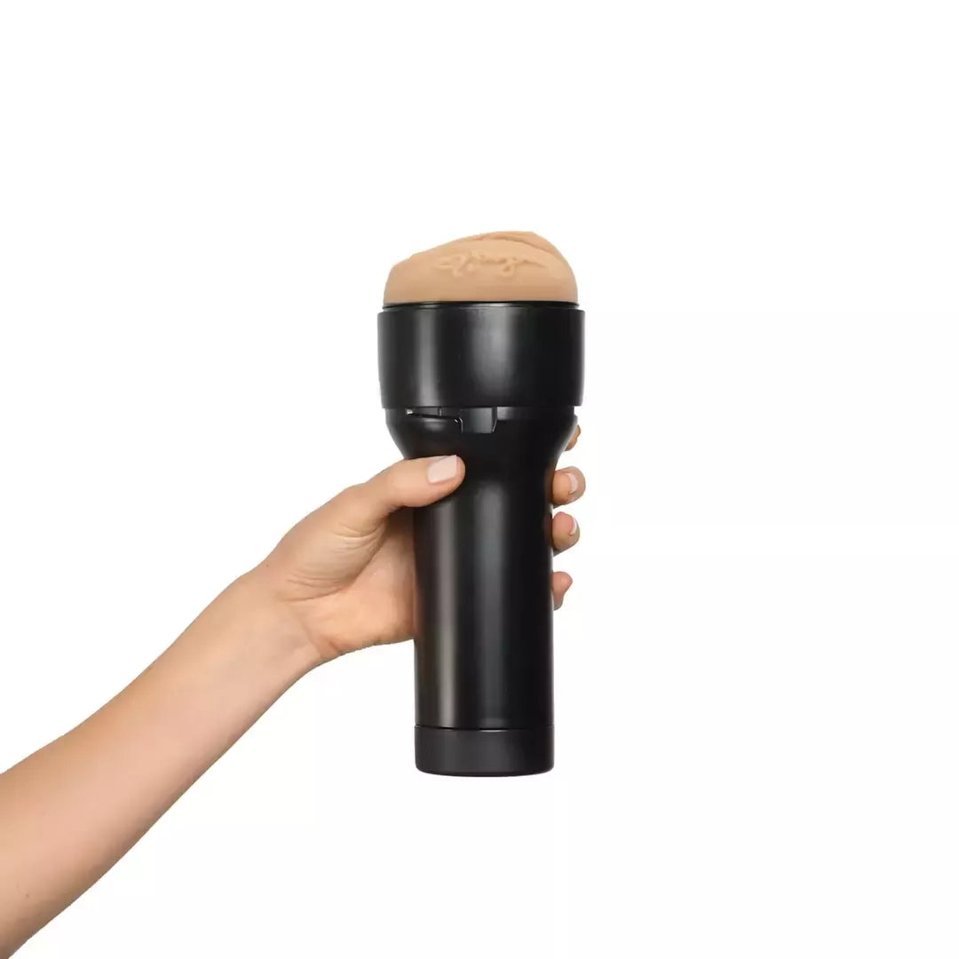 Kiiroo Feel Reya Sunshine Black intymiosios įrangos TPE įvorė