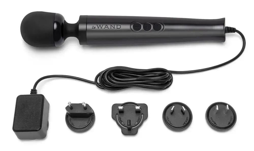 Le Wand Diecast Plug-In Black kompaktiškas masažuoklis, 20 režimų, 29 cm