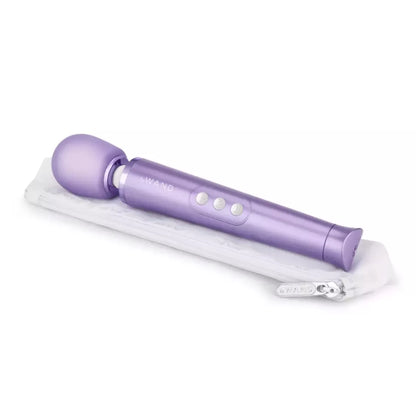 Le Wand Petite Violet vibratorių masažuoklis – kompaktiškas įkraunamas modelis