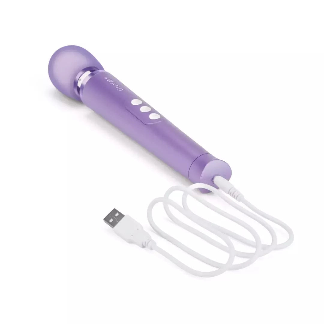 Le Wand Petite Violet vibratorių masažuoklis – kompaktiškas įkraunamas modelis