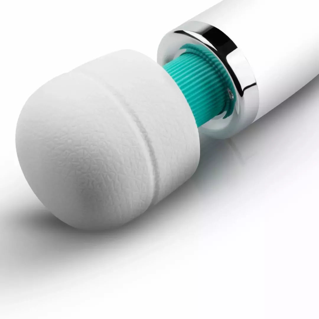 MyMagicWand Turquoise – galingas kelių greičių masažuoklis, EU kištukas