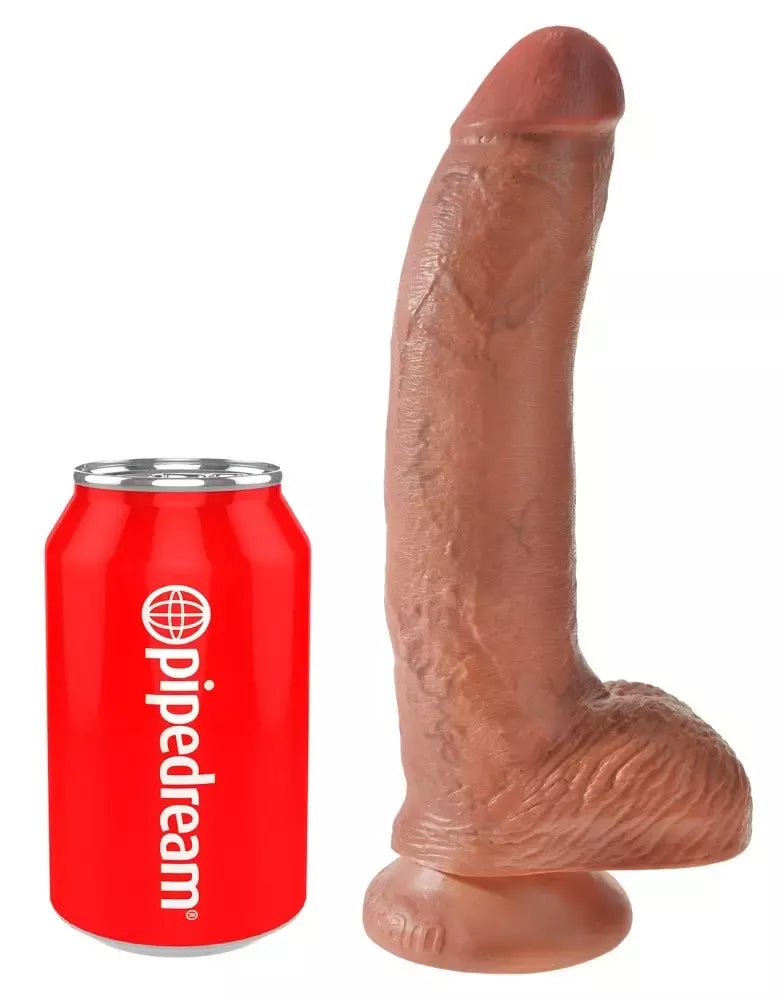 Pipedream King Cock Model 9" Tan – anatominis intymus prietaisas su siurbtuku