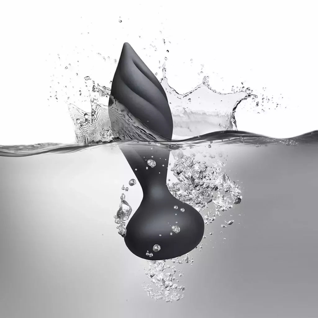 Rocks-Off Petite Sensations Desire Black – nuotoliniu būdu valdomas analinis kaištis, silikoninis