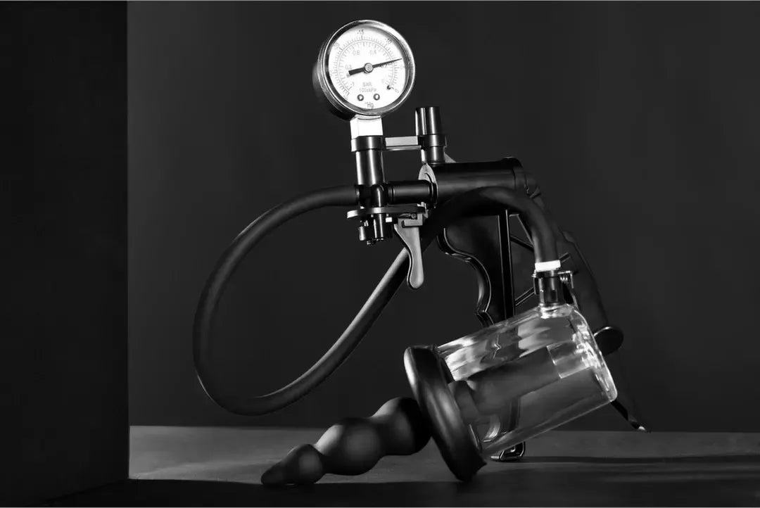 Shots Manual Rosing Pump Black – reguliuojamo vakuumo sistema su 3 antgaliais