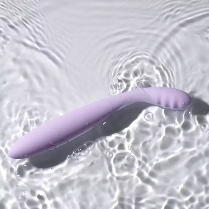 Svakom Cici 2 Lavender lankstus silikoninis vibratorius su šildymo funkcija