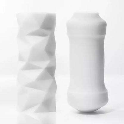 Tenga 3D Polygon Intimate Sleeve – novatoriško tekstūrinio dizaino 156,5 mm modelis