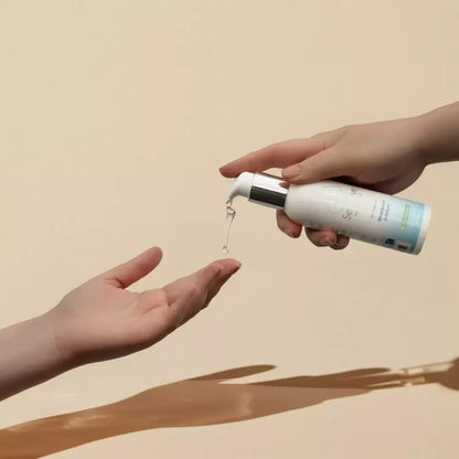Vandens pagrindu sukurtas lubrikantas EasyGlide Sensitive 150 ml – jautriai odai