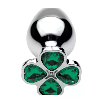 Vidutinio dydžio metalinis analinis kamštis XR Brands Lucky Clover su žaliu brangakmeniu, sidabrinės spalvos